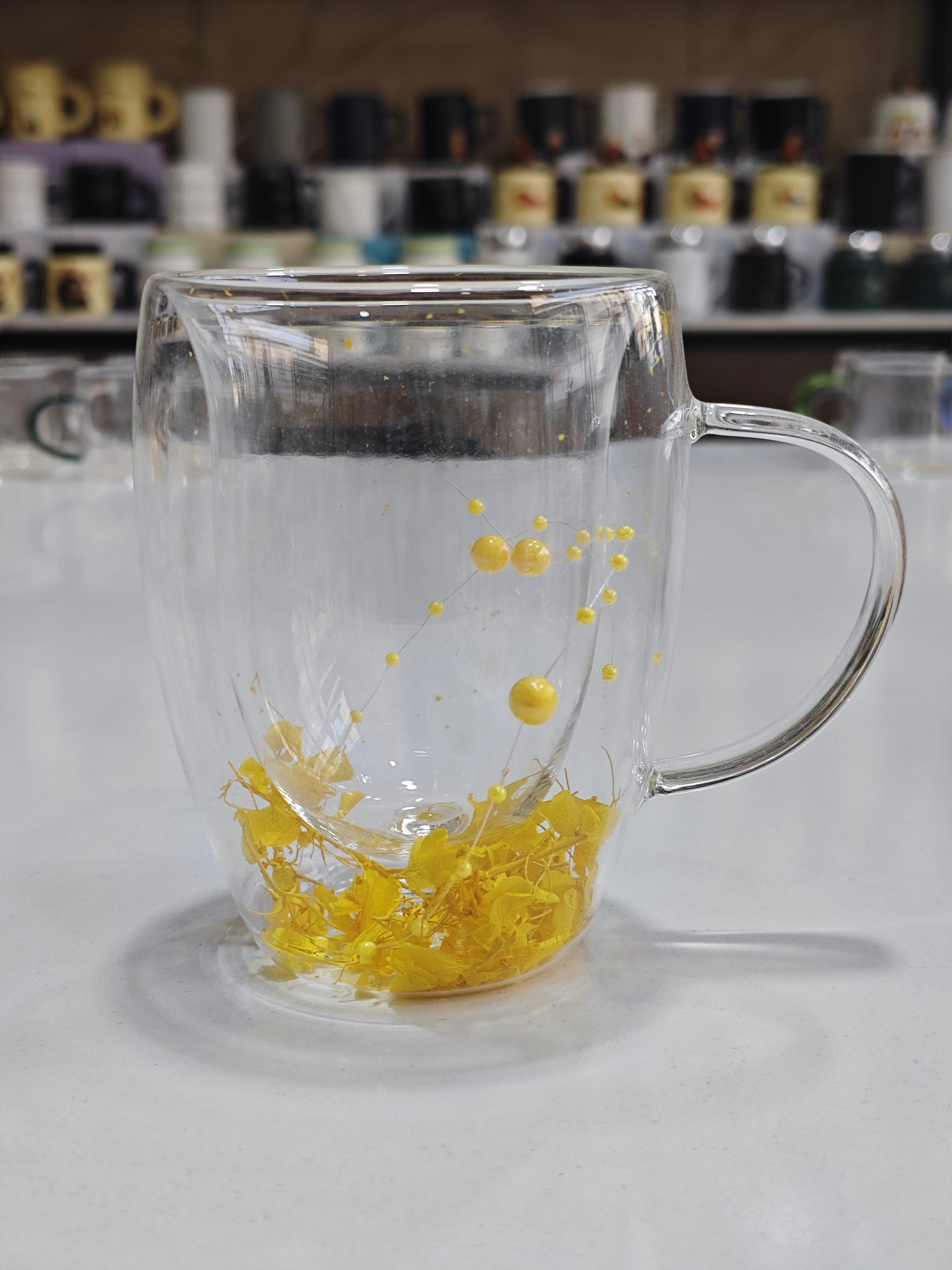 لیوان گلدار دوجداره پیرکس  لیوان شیشه‌ای فانتزی برای نوشیدنی گرم و سرد